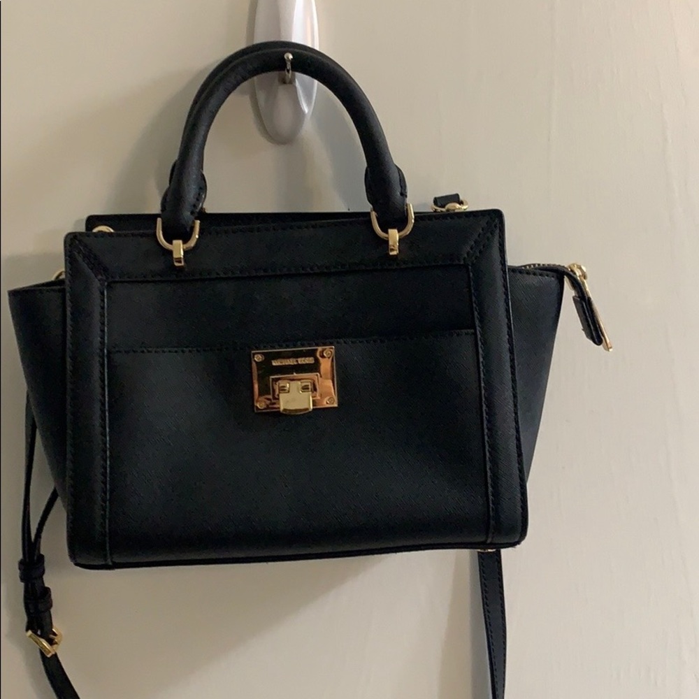 Michael Kors small crossbody purse